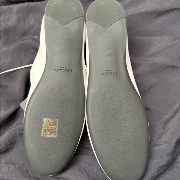 Prada white ballerina flats NWT, size 40.5 - Picture 4 of 7